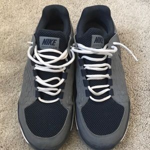 Nike Men’s FreeXilla tennis shoes, sz 10.5